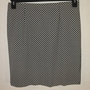 J. Jill Medium Black & White Geometrical Print Ponte Pencil Skirt Knit stretch